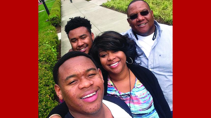 Avery Richardson '17 and family pose on campus in 2015