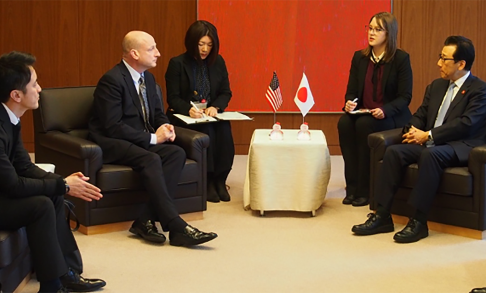 Leah Klaas '16, center right, assists with a high-level meeting with the City of Sapporo